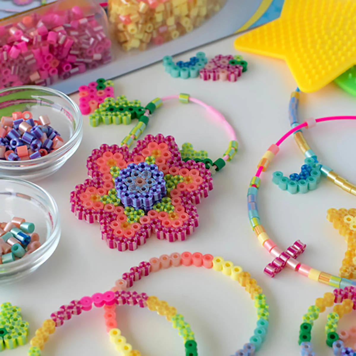 Perler Stripes 'n Jewelry Activity Kit - Image 2
